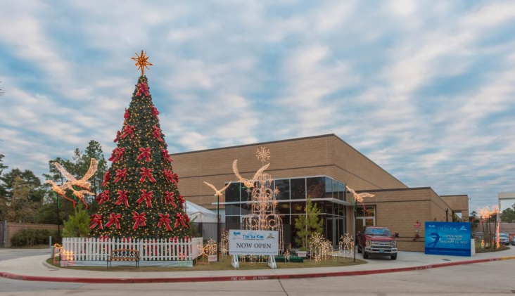 Special holiday hours at The Ice Rink at The Woodlands Town Center